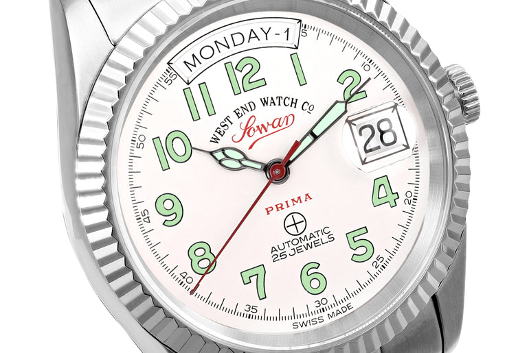 CLASSICS 37 - WHITE DIAL WITH LUMINESCENT GREEN NUMERALS