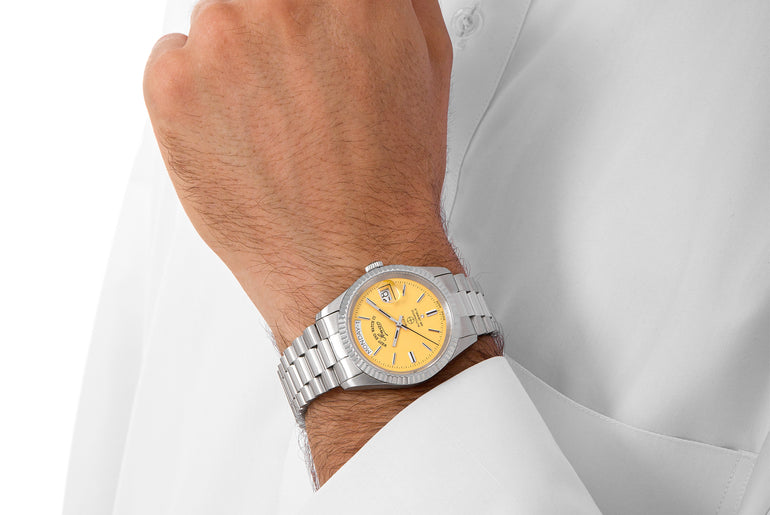 THE CLASSICS 37 - YELLOW DIAL