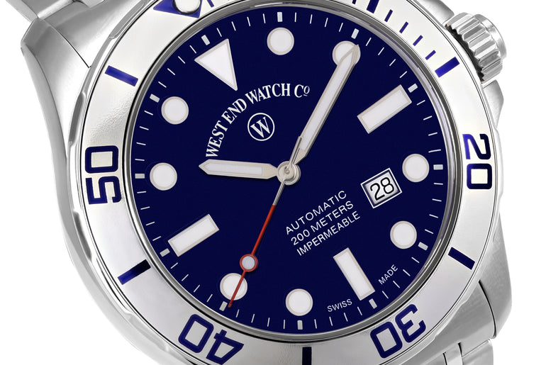 IMPERMEABLE - BLUE DIAL WITH LUMINESCENT WHITE MARKERS