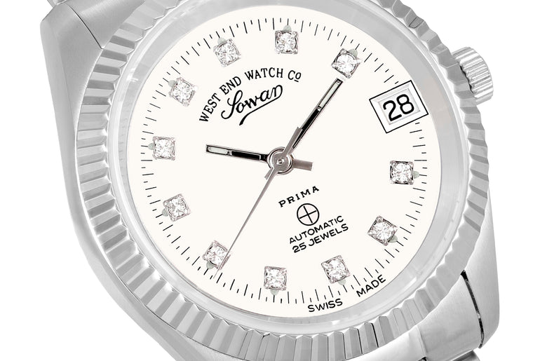 CLASSIC 32 - SUNRAY SILVER DIAL WITH ZIRCONE STONES