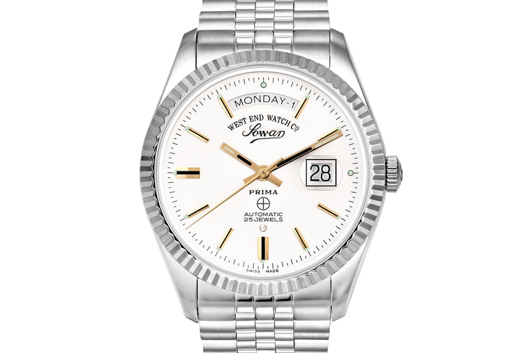 THE CLASSICS 41 - WHITE DIAL WITH GOLD INDICES