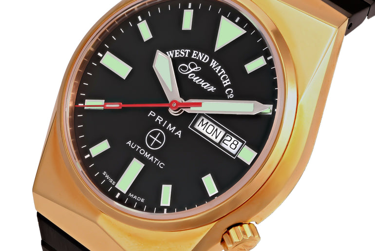 8457 - BLACK DIAL WITH GREEN LUMINESCENT MARKERS